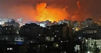 "الصحة الفلسطينية" تكشف سبب اللجوء لعمل مقابر جماعية لشهداء القصف على غزة
