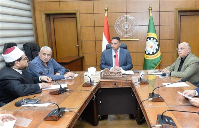محافظ الدقهلية يعيد صياغة قرار تشكيل اللجنة العامة لـ حماية الطفل