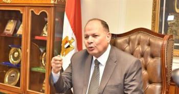   محافظ أسيوط يشهد المرحلة الرابعة من برنامج "المرأة تقود في المحافظات المصرية" 