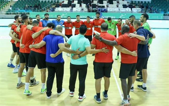 كأس العالم للأندية.. «رجال يد الأهلي» ينهي مرانه الرئيسي استعدادًا لمباراة النور السعودي