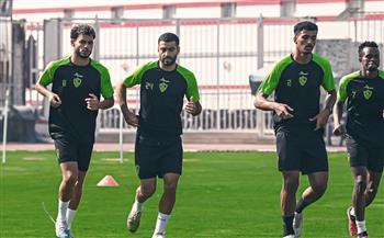 كأس مصر.. معتمد جمال يجتمع بلاعبي الزمالك قبل مران الفريق