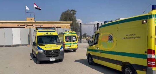 مراسل "القاهرة الإخبارية: وصول ٧ مصابين قادمين من غزة إلى مستشفى الشيخ زويد
