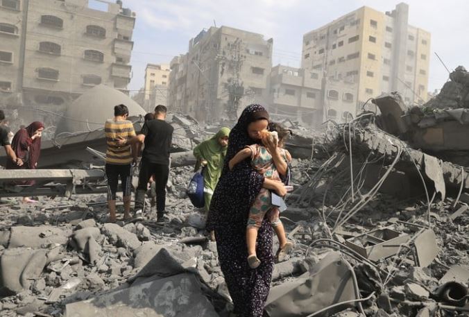 نقيب الأطباء: الوضع في غزة مأساوي.. والاحتلال اتفق مع المجتمع الدولي لغض الطرف عن جرائمه