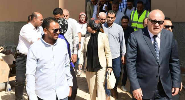 محافظ قنا يتفقد أعمال التشطيبات النهائية بمستشفي أبوتشت العام