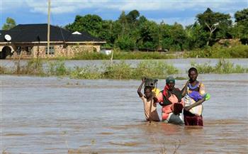   الصليب الأحمر الكيني: مصرع 15 شخصا جراء الفيضانات وتضرر هكتارات من الأراضي