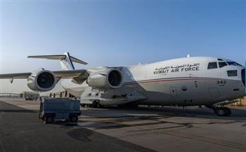   إقلاع الطائرة الـ15 من الجسر الجوي الكويتي متجهة إلى مطار العريش لإغاثة غزة