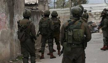   قوات الاحتلال الإسرائيلي تقتحم مخيم طولكرم وتصيب 6 فلسطينيين 