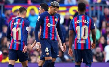 دوري أبطال أوروبا.. برشلونة يعلن إصابة مدافعه في مباراة شاختار