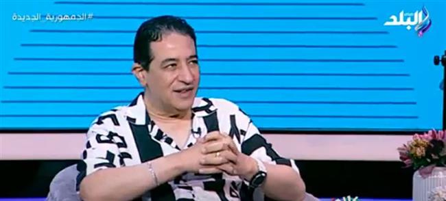 يحيى الموجي: العندليب كان بياكل عيش وجبنة بسبب مرضه.. فيديو