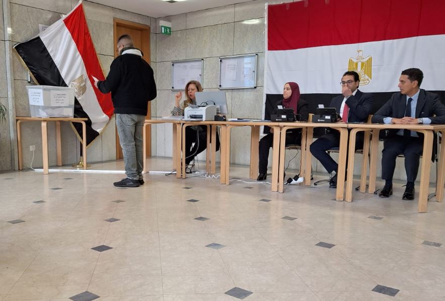 الانتخابات الرئاسية.. الناخبون يتوافدون على السفارة المصرية ببرلين للإدلاء بأصواتهم