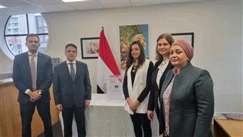   سفارة مصر فى نيوزيلندا ترحب بالناخبين المشاركين فى التصويت بانتخابات الرئاسة