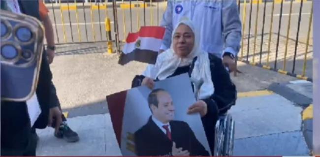 مشاركة كثيفة للمصريين فى الكويت بأول أيام انتخابات الرئاسة (فيديو)