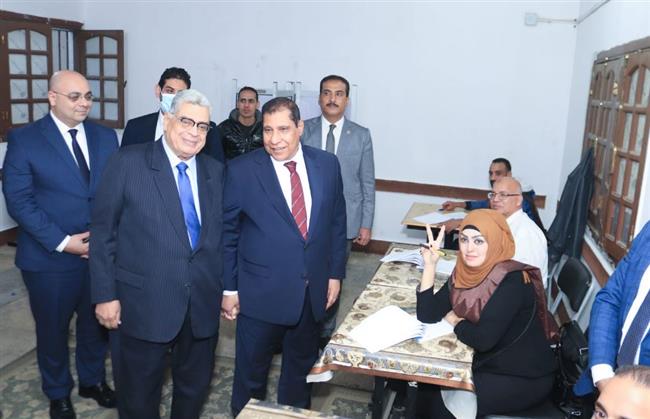  المستشار عادل فهيم محمد عزب رئيس مجلس الدولة يدلى بصوته في الانتخابات الرئاسية