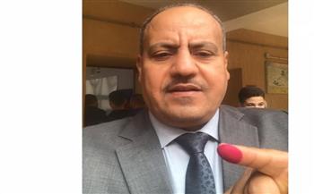   الكاتب الصحفي محمد أمين يدلي بصوته في الانتخابات الرئاسية 