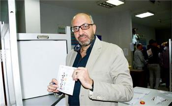 أمين صندوق الزمالك يدلى بصوته في الانتخابات الرئاسية