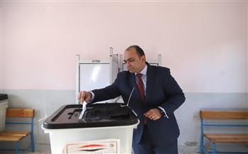  نائبا محافظ الإسكندرية يدليان بأصواتهما في الانتخابات الرئاسية 2024