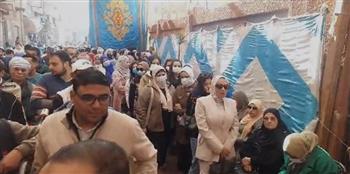   توافد أهالي سوهاج على لجان الاقتراع للتصويت في انتخابات الرئاسة