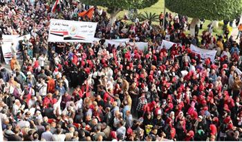   في اليوم الثاني.. جامعة القاهرة تواصل تنظيم مسيرات حاشدة من منتسبيها للإدلاء بأصواتهم