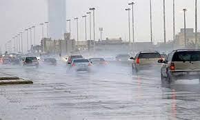 بسبب هطول أمطار غزيرة.. إغلاق طريق مرسى علم-إدفو