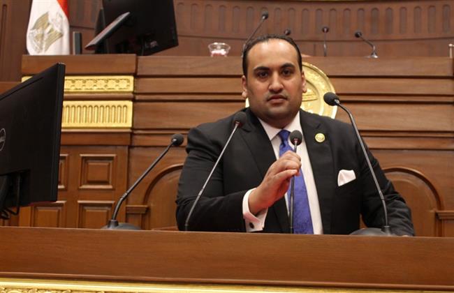 الأمين العام المساعد لحزب الشعب الجمهوري بالإسكندرية يدلي بصوته في الإنتخابات الرئاسية 