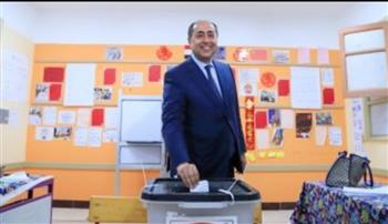   حسام زكي بعد إدلائه بصوته: الانتخابات الرئاسية رسالة قوية بوحدة الجبهة الداخلية