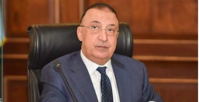 الانتخابات الرئاسية.. محافظ الإسكندرية يتابع غرفة العمليات لليوم الثالث 