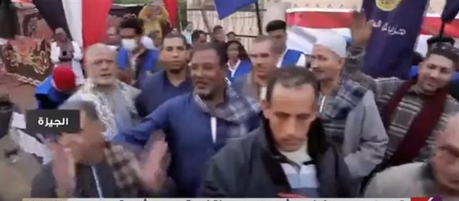 "الأسر الكاملة" أبرز مشهد اليوم الثالث للتصويت في الانتخابات الرئاسية المصرية