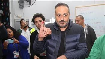   الفنان خالد سرحان يدلي بصوته في الانتخابات الرئاسية