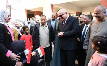   محافظ قنا يواصل جولاته على لجان مركزي نجع حمادي و أبوتشت لمتابعة الانتخابات الرئاسية