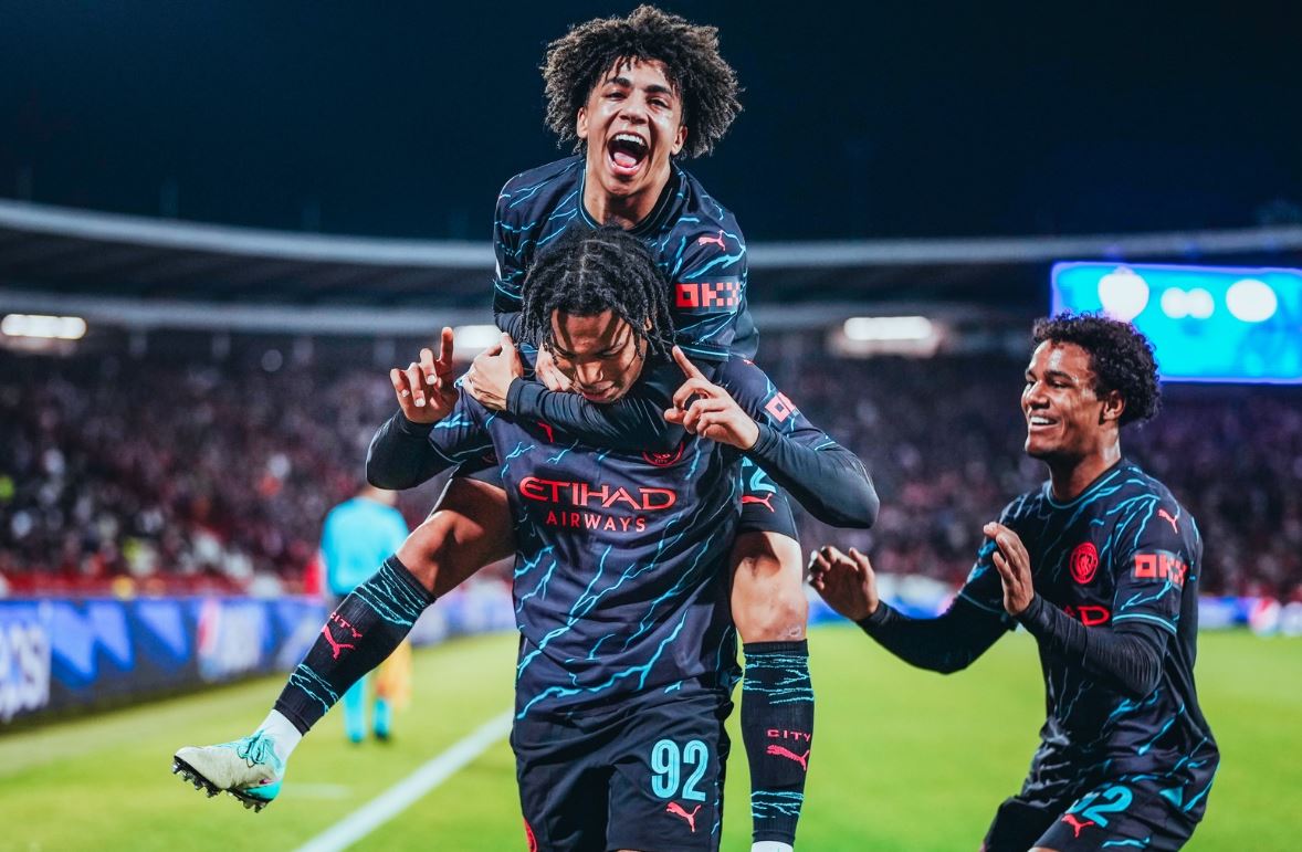 دوري أبطال أوروبا.. السيتي يفوز على النجم الأحمر 3-2 ويتصدر مجموعته بالعلامة الكاملة