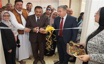 شعيب يفتتح معمل الأغذية بكتريولوجي بالمعمل المشترك بمدينة مرسى مطروح 