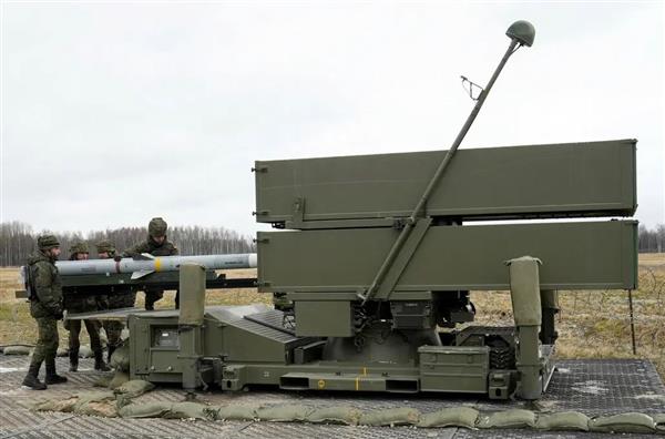 ليتوانيا توقع صفقة بقيمة 200 مليون يورو لشراء نظام دفاع جوي جديد