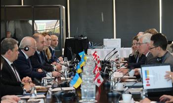  إستونيا و فنلندا تناقشان فرص تعزيز التعاون العسكري