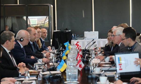 إستونيا و فنلندا تناقشان فرص تعزيز التعاون العسكري