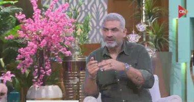 هاني عادل يروي لمنى الشاذلي قصة مشاركته في فيلم مع جاكي شان