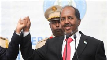   الرئيس الصومالي يعزي الكويت في وفاة الشيخ نواف الأحمد الجابر الصباح