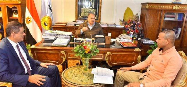محافظ أسيوط: تكثيف الحملات التموينية لمراقبة الأسواق وضبط الأسعار