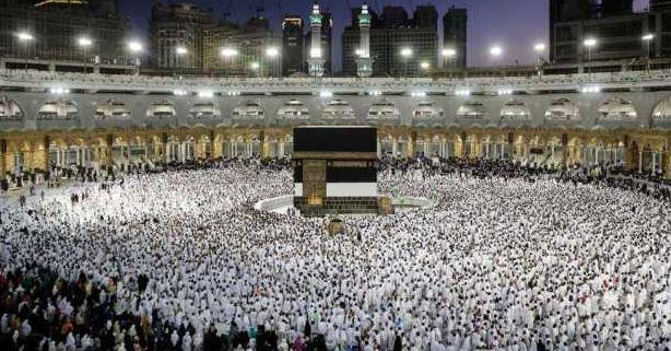 قبل الغلق.. «السياحة» تطالب الراغبين في أداء الحج السياحي سرعة التقدم