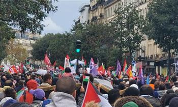   مظاهرات في باريس للمطالبة بوقف فوري ودائم لإطلاق النار في غزة