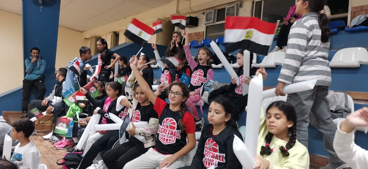 أول ألتراس من الأطفال في الملاعب المصرية.. صور وفيديو