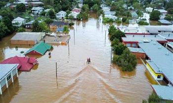   فيضانات مدمرة تضرب أستراليا.. وهروب السكان لأسطح المنازل