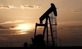 النفط يرتفع 1% تقريبا مع زيادة الهجمات في البحر الأحمر