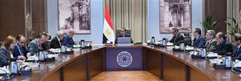رئيس الوزراء يتابع جهود التوسع في إقامة مدارس "المتفوقين" و "النيل" و "اليابانية"