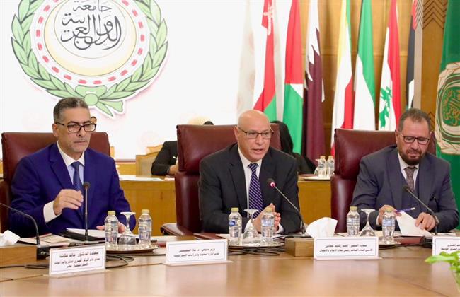 إنطلاق الجلسة الافتتاحية للملتقى السنوي الأول لمراكز الفكر في الدول العربية