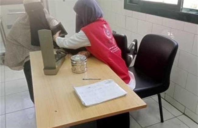 محافظ المنيا: فحص أكثر من 3 ملايين مواطن ضمن حملة "100 يوم صحة"