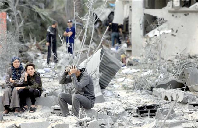 أكثر من 100 شهيد فلسطيني جراء قصف الاحتلال بناية سكنية في "جباليا" شمالي غزة