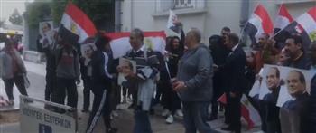   على أنغام "بشرة خيـر" .. المصريون في اليونان يعزفون سيمفونية في الاستحقاق الرئاسي