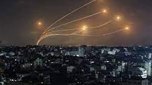 الفصائل الفلسطينية تعلن قصف تل أبيب بوابل من الصواريخ