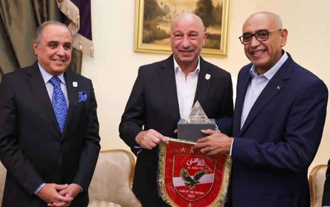 القنصل المصري بجدة: الأهلي واجهة مشرفة للرياضة المصرية