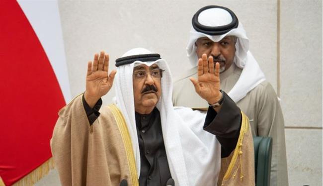 أمير الكويت يؤدي اليمين الدستورية أمام مجلس الأمة